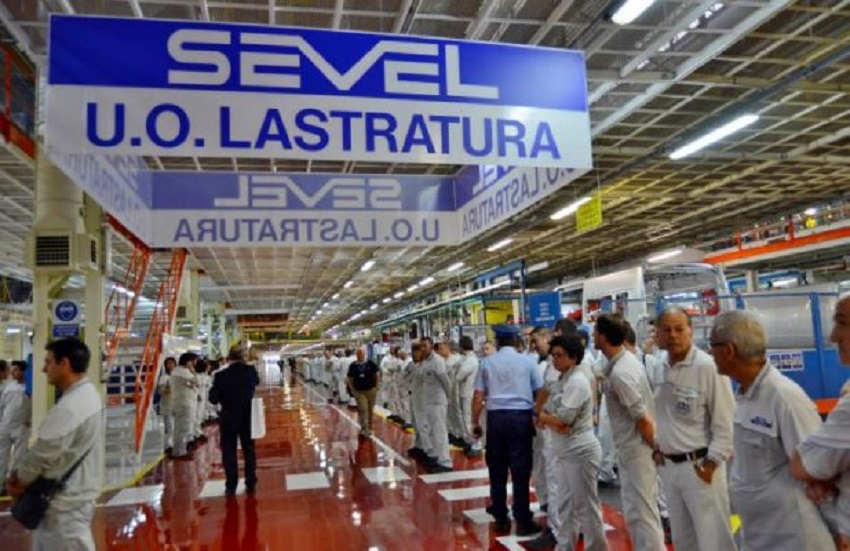 SEVEL: 500 ASSUNZIONI, SERVONO LAVORATORI