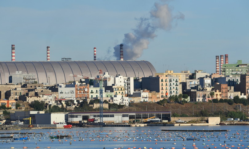 EX ILVA: UGL, ARCELORMITTAL RISPETTI IMPEGNI SU PRODUZIONE E OCCUPAZIONE