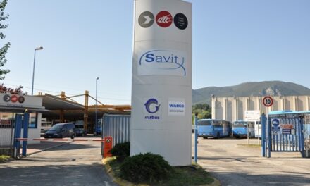 Vertenza Savit, i lavoratori bloccano la Marattana