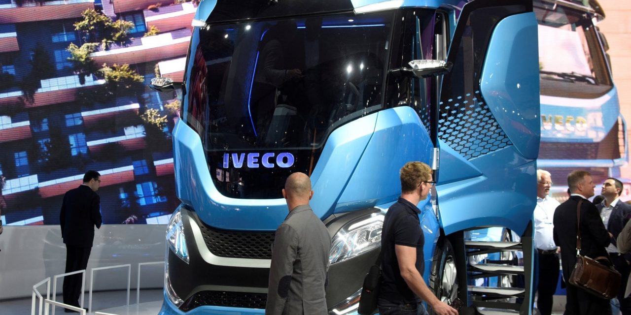 Iveco annuncia: «Torneremo a produrre bus in Italia». Progetto per Torino e Foggia