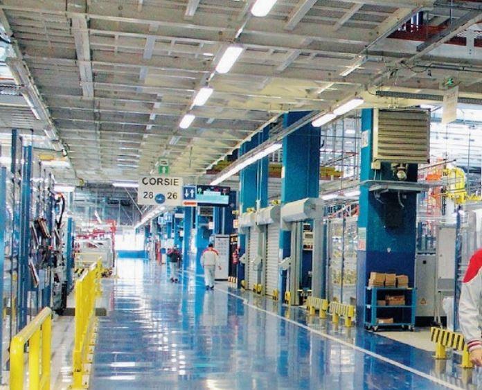 STELLANTIS SI FERMA, SCATTA LO SCIOPERO “MIGLIAIA A RISCHIO”