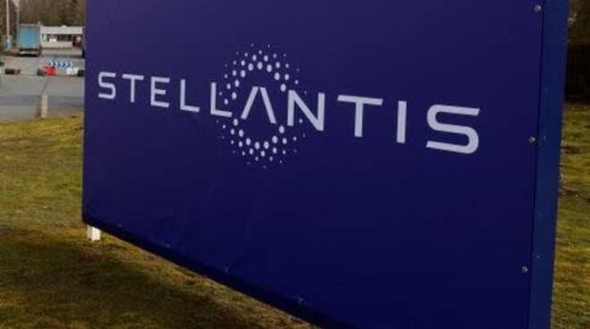 STELLANTIS, PRESSING SINDACALE SUL RINNOVO