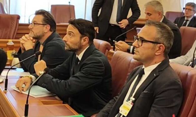 DEBITI EX ILVA, PROFONDO ROSSO – I SINDACATI : ” IL PIANO NON C’È”