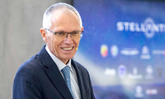 STELLANTIS, IL MESSAGGIO DI TAVARES “FIDUCIOSI ANCHE DOPO IL 2030”