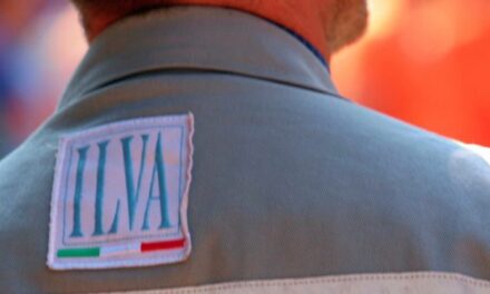 EX ILVA, DA BRUXELLES IL VIA LIBERA PER IL “PRESTITO PONTE” DA 320 MILIONI PER ACCIAIERIE D’ITALIA
