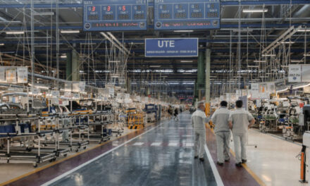 CRESCE L’ALLARME A MELFI, STELLANTIS SI FERMA PER UNA SETTIMANA, L’IRA DEI SINDACATI “BARDI CI ASCOLTI”